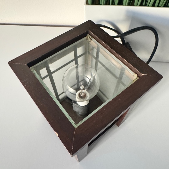 Elegant Brown Wooden Lantern - Picture 3 of 5